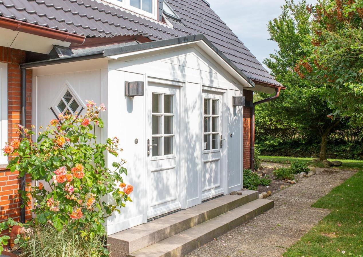 Haus Watthus - Wohnung Paradies Nebel Ngoại thất bức ảnh